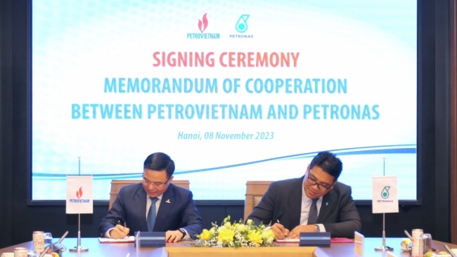 Petrovietnam - Petronas tăng cường hợp tác phát triển