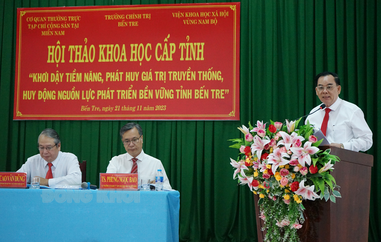 Chủ tịch UBND tỉnh Trần Ngọc Tam phát biểu kết luận hội thảo.
