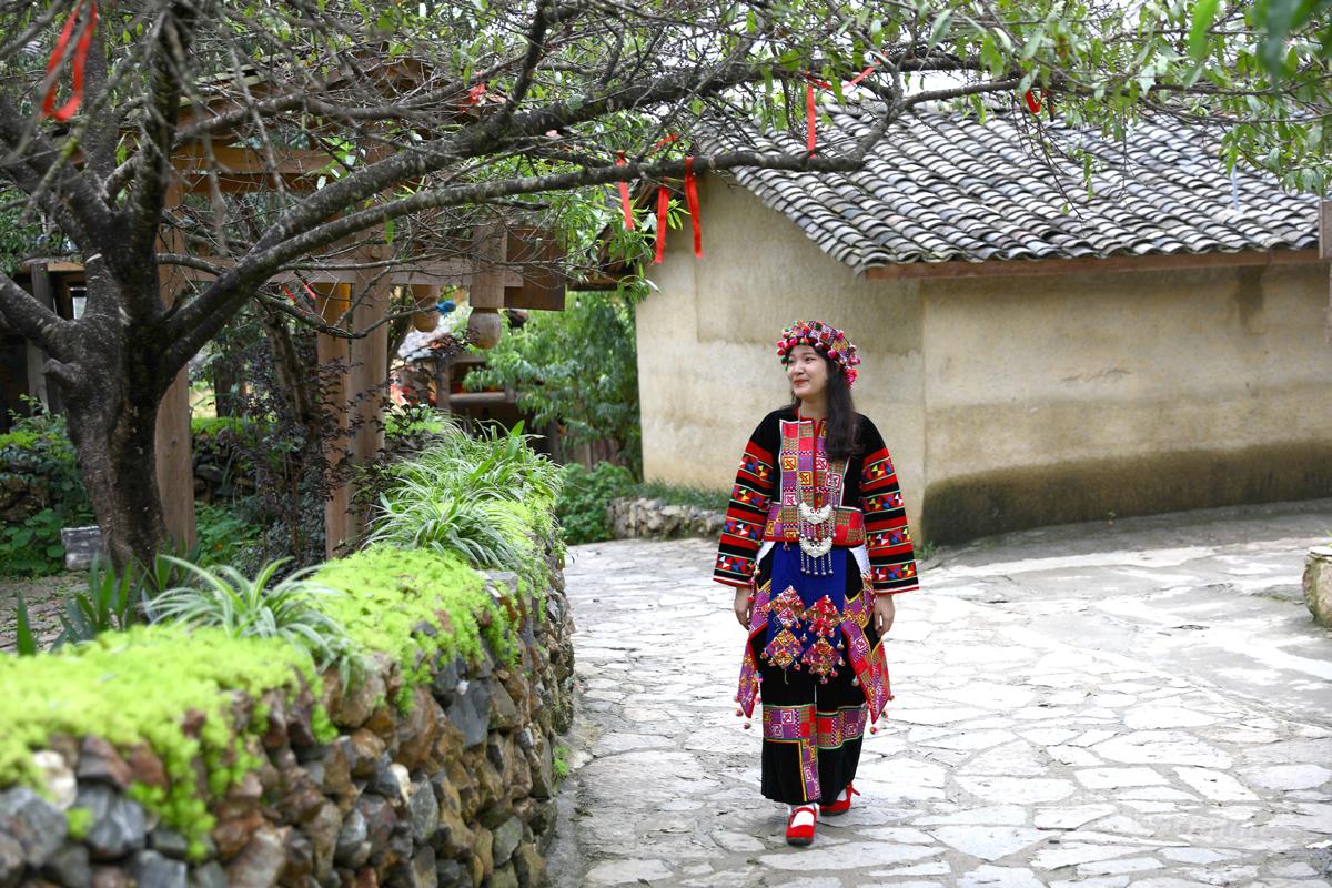 Tuyên Quang: Dân ca Lô Lô - Thanh âm di sản giữa cao nguyên đá Tuyên Quang: Dân ca Lô Lô - Thanh âm di sản giữa cao nguyên đá