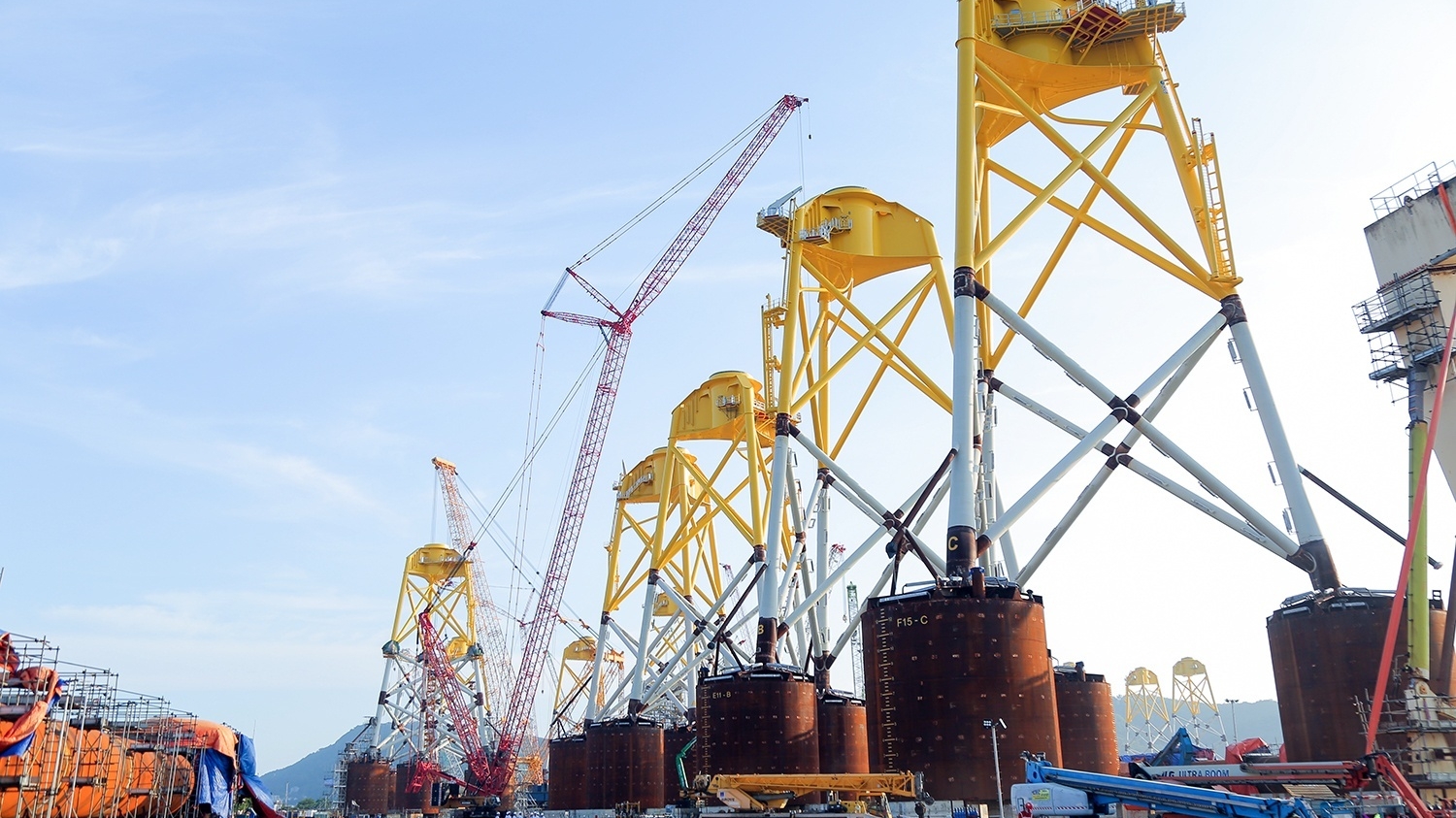 Petrovietnam khẳng định vai trò tiên phong trong phát triển điện gió ngoài khơi Việt Nam