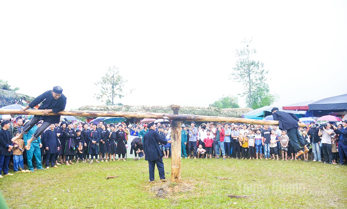 Tuyên Quang: Ngày hội văn hóa dân tộc La Chí xã Tiên Yên lần thứ Nhất Tuyên Quang: Ngày hội văn hóa dân tộc La Chí xã Tiên Yên lần thứ Nhất