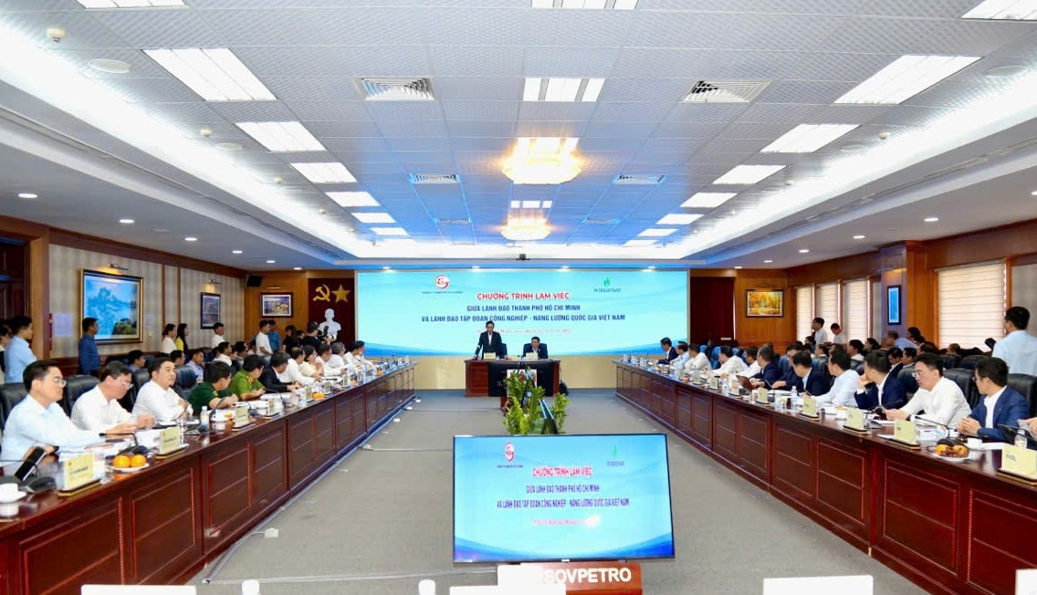 Vietsovpetro khánh thành giàn đầu giếng BK 24