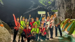 Hướng đi bền vững cho du lịch mạo hiểm