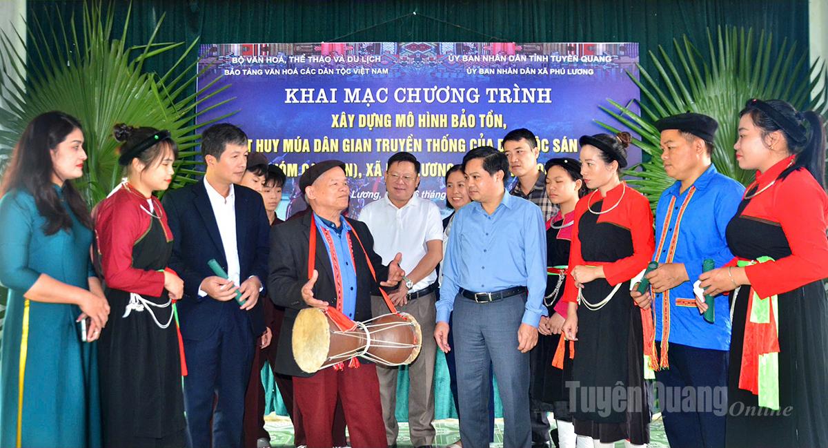 Tuyên Quảng: Lửa ấm văn hóa Cao Lan