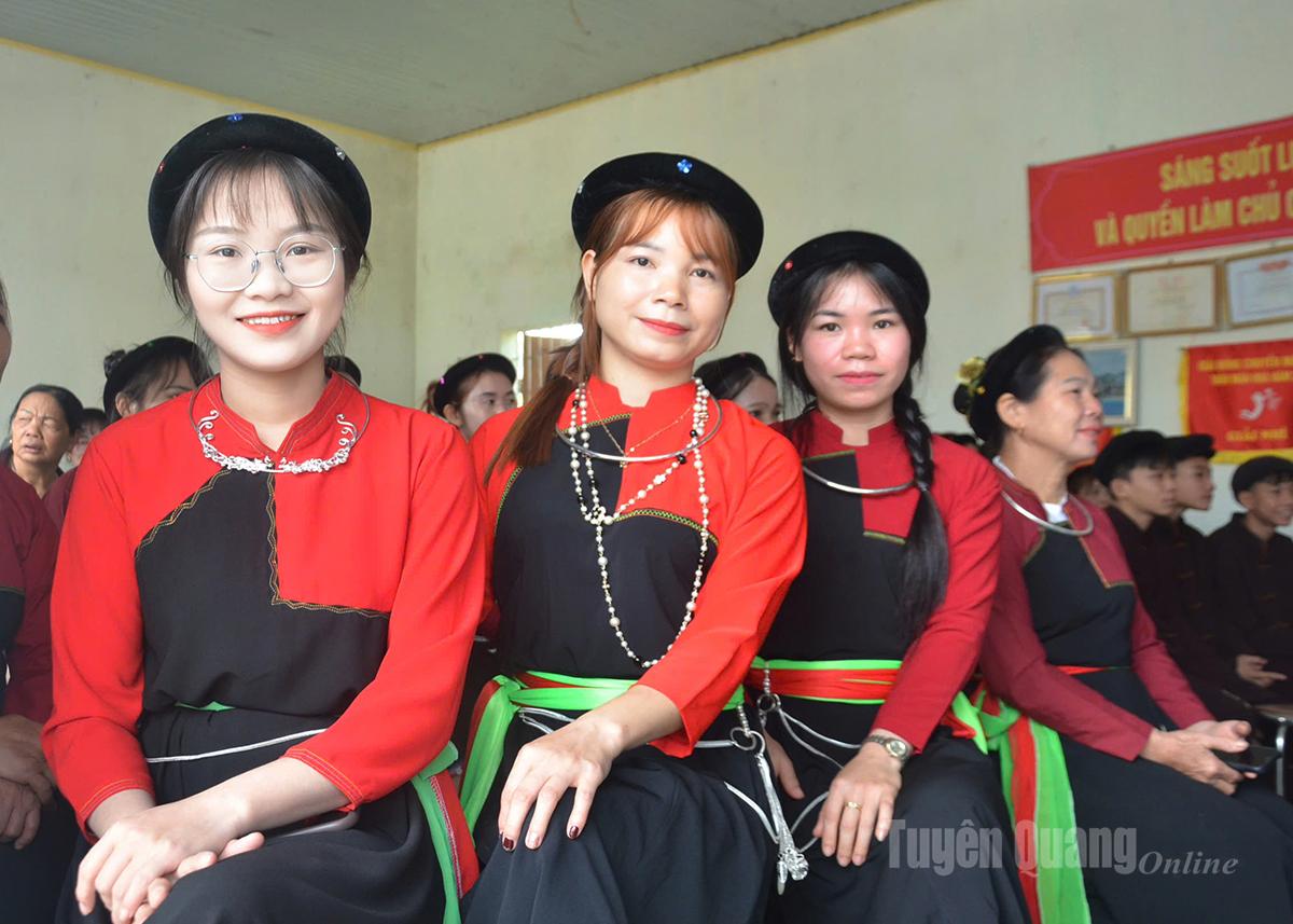 Tuyên Quảng: Lửa ấm văn hóa Cao Lan