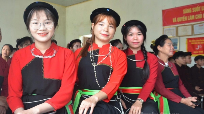 Tuyên Quảng: Lửa ấm văn hóa Cao Lan