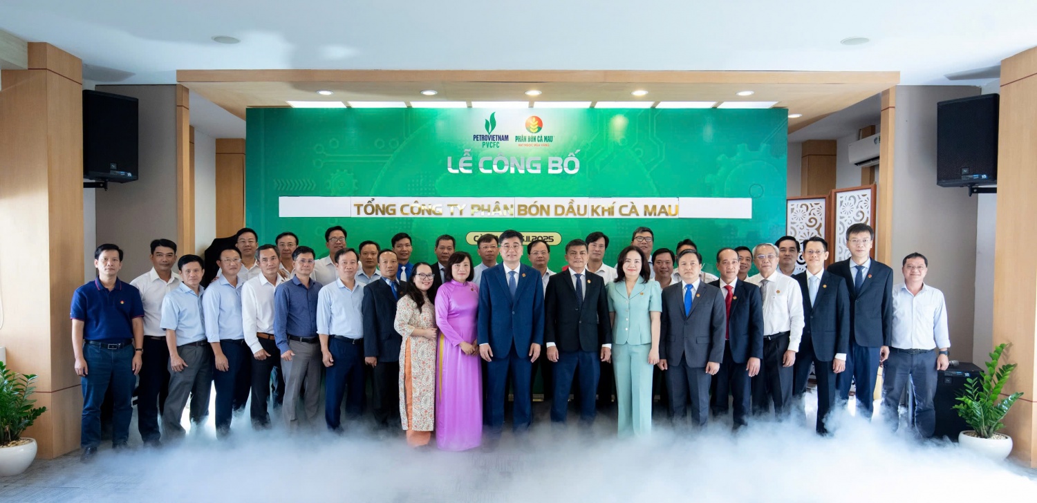PVCFC công bố trở thành Tổng công ty Phân bón Dầu khí Cà Mau PVCFC công bố trở thành Tổng công ty Phân bón Dầu khí Cà Mau