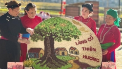 Tuyên Quang: Xã Đồng Văn tổ chức hội thi làm bánh truyền thống