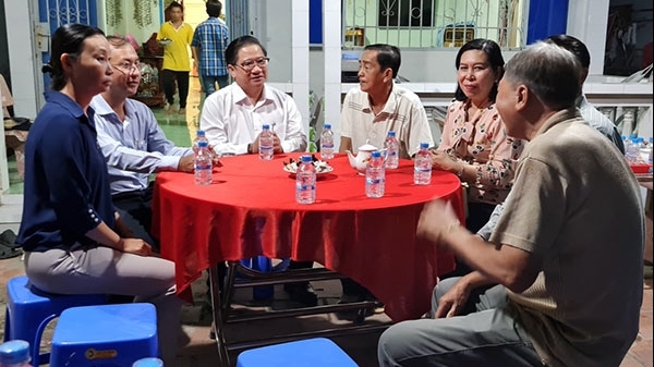 Cần Thơ: Đồng chí Trần Việt Trường thăm hỏi, động viên, hỗ trợ gia đình có người bị thiệt mạng do hỏa hoạn