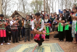 Tháo gỡ khó khăn trong bảo tồn Di sản văn hóa phi vật thể ở Nghệ An