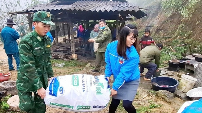 Đồn Biên phòng Xín Cái giúp hộ nghèo xóa nhà tạm, nhà dột nát