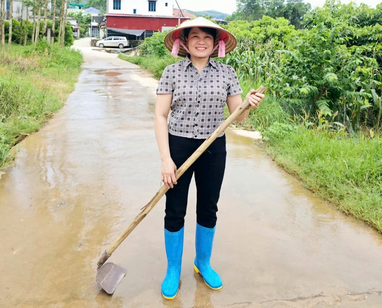 Người phụ nữ Cao Lan tiên phong nơi vùng đất Lục Sơn