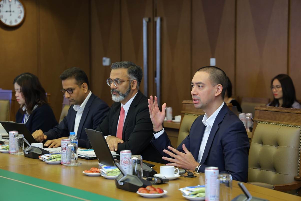 Tham vọng lọt Top Fortune Global 500 và trở thành Tập đoàn năng lượng hàng đầu khu vực Tham vọng lọt Top Fortune Global 500 và trở thành Tập đoàn năng lượng hàng đầu khu vực