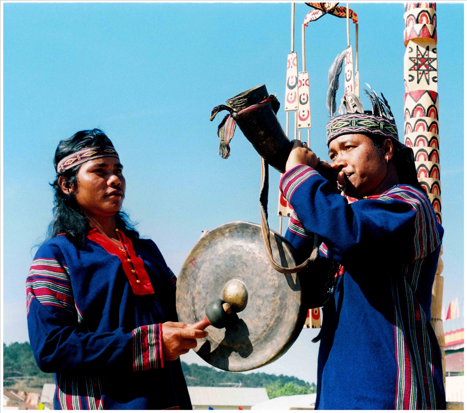 Đi tìm điệu dân ca Cơ Ho Đi tìm điệu dân ca Cơ Ho