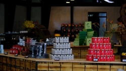 Để hương trà Lâm Đồng bay xa