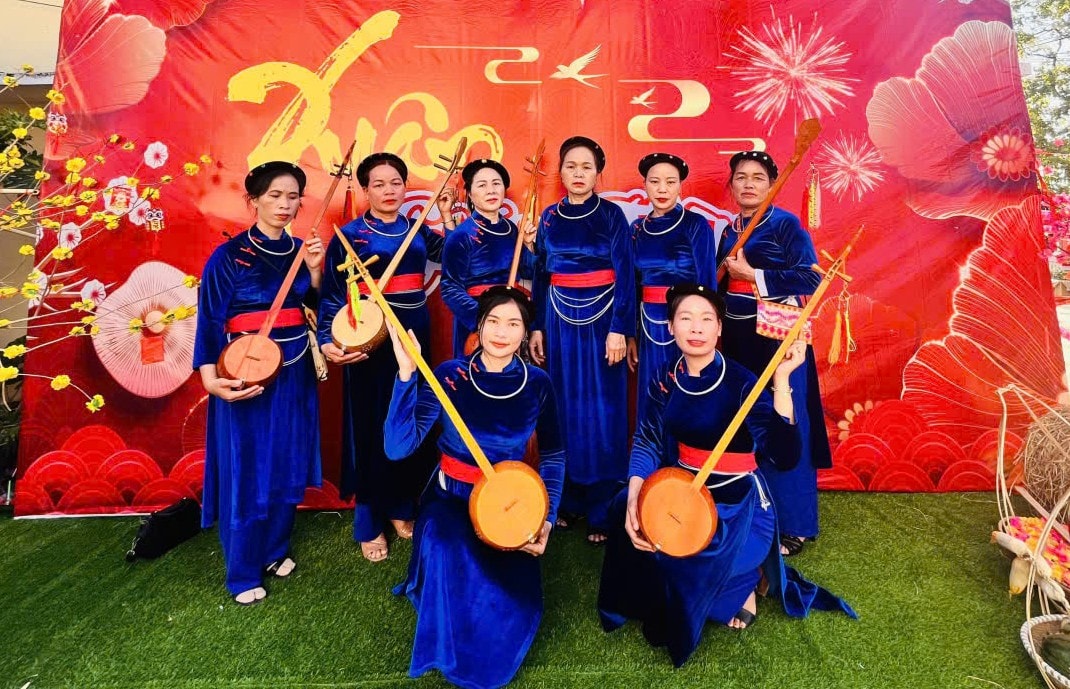 Lâm Đồng: Người “giữ lửa” nhịp then