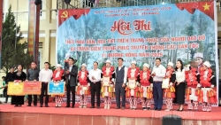 Tuyên Quang: Xã Đường Hồng tổ chức Hội thi thêu hoạ tiết, hoa văn trên trang phục người Dao đỏ năm 2025