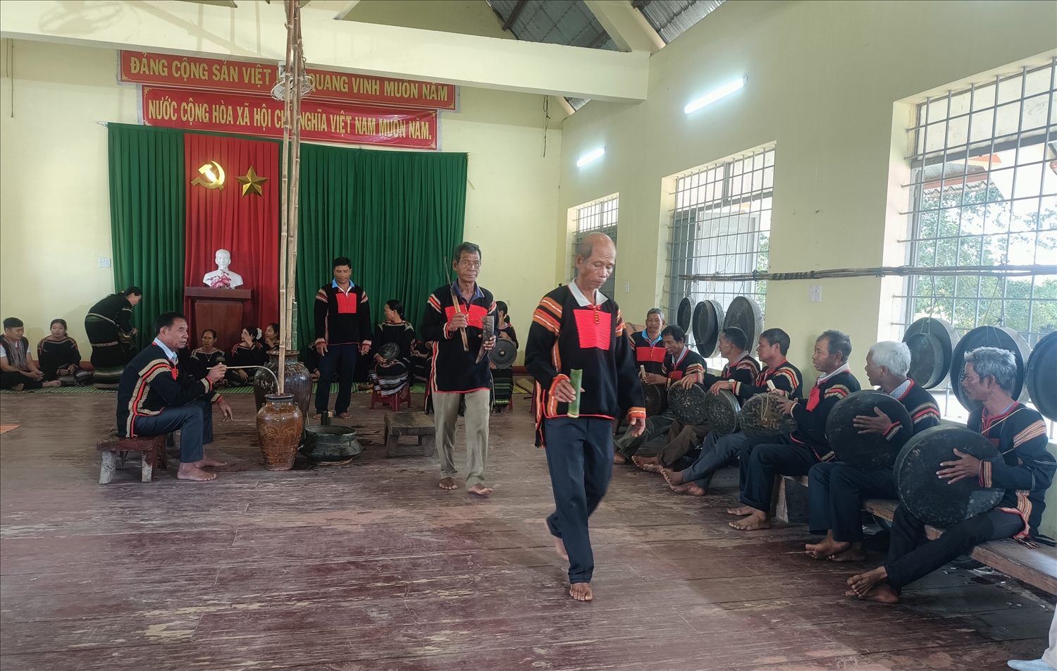 Phục dựng nghi lễ mừng thọ người Mnông Phục dựng nghi lễ mừng thọ người Mnông