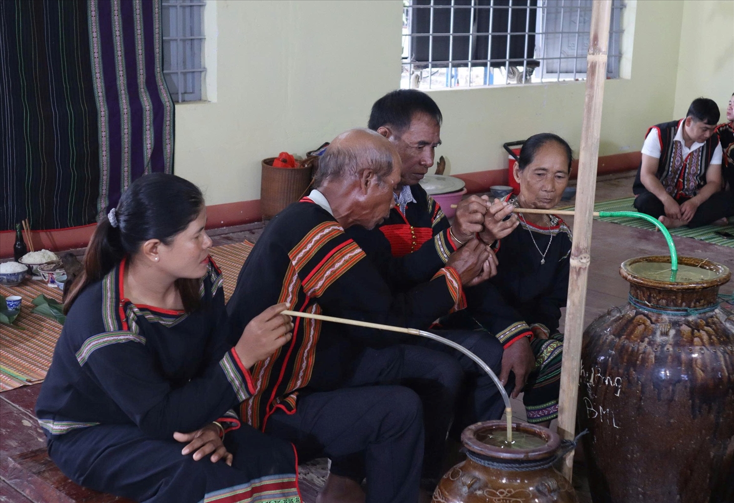 Phục dựng nghi lễ mừng thọ người Mnông Phục dựng nghi lễ mừng thọ người Mnông