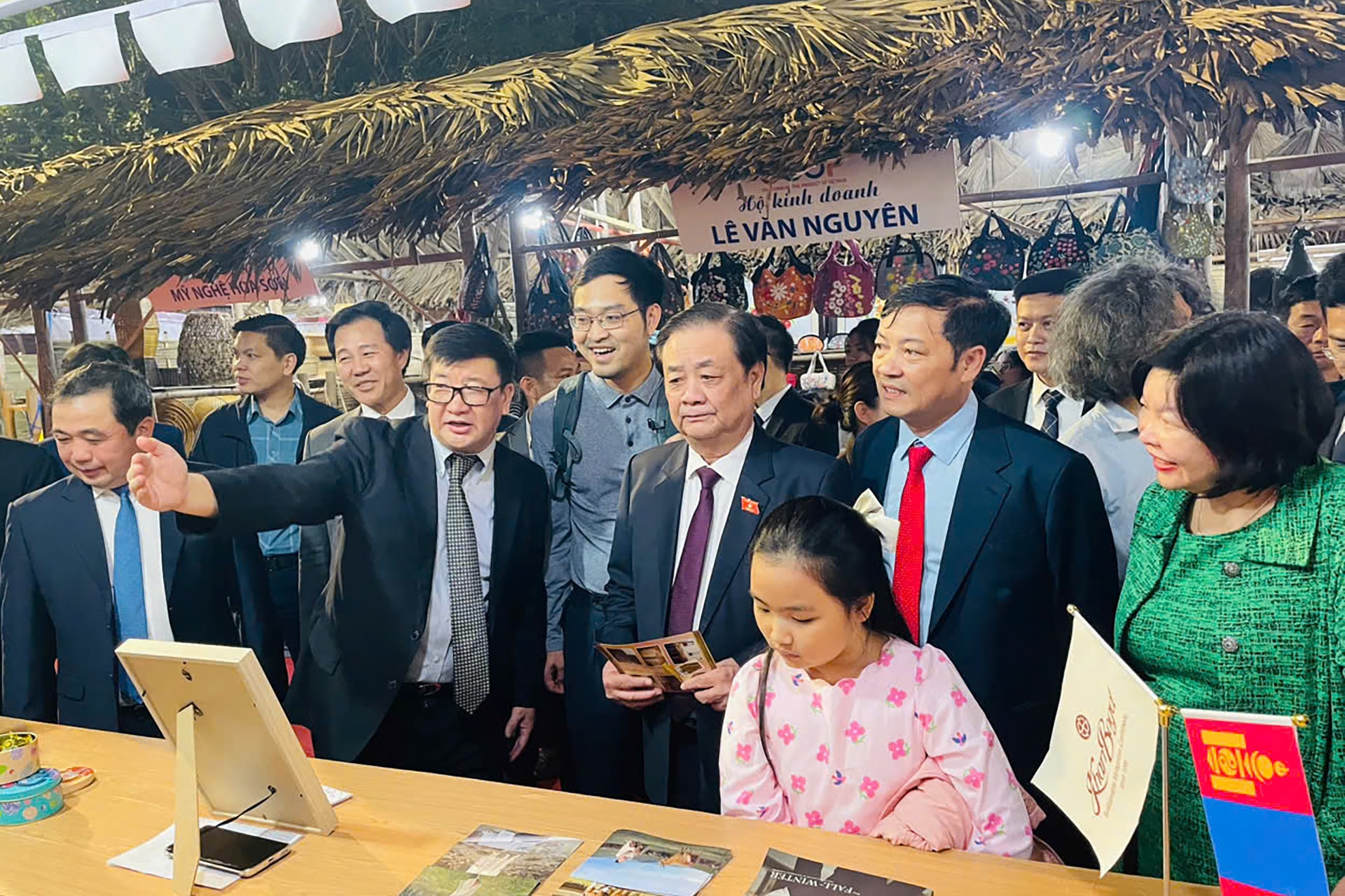 Lâm Đồng dự Khai mạc Festival OCOP Việt Nam năm 2025