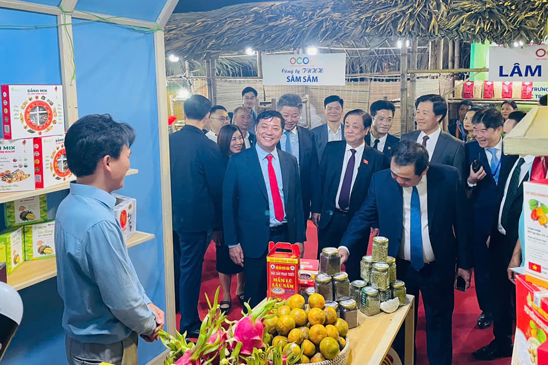 Lâm Đồng dự Khai mạc Festival OCOP Việt Nam năm 2025