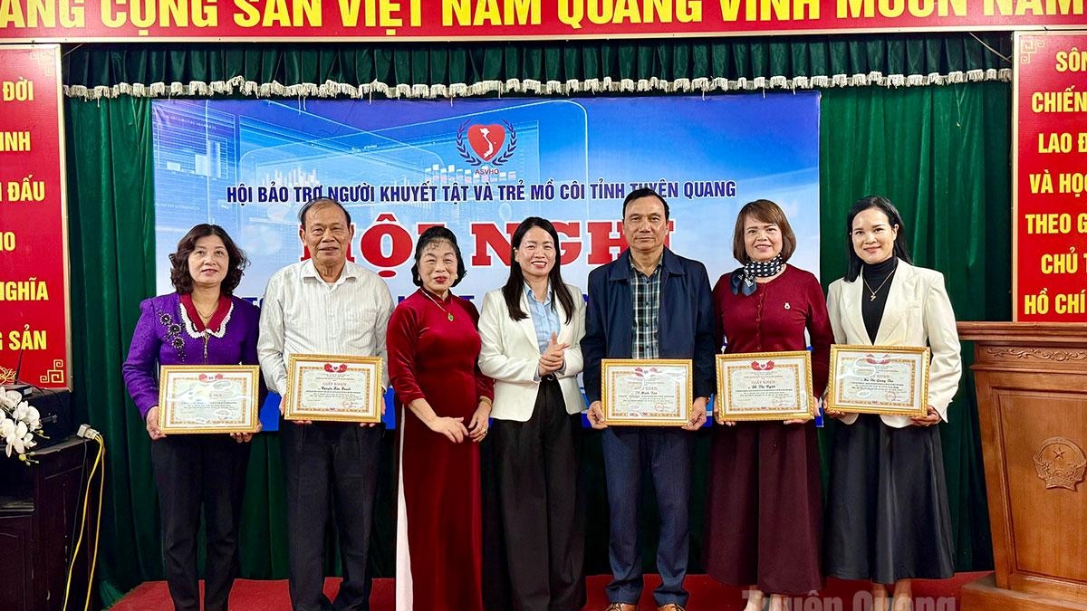 Tuyên Quang trên 3,1 tỷ đồng chăm lo người khuyết tật và trẻ mồ côi