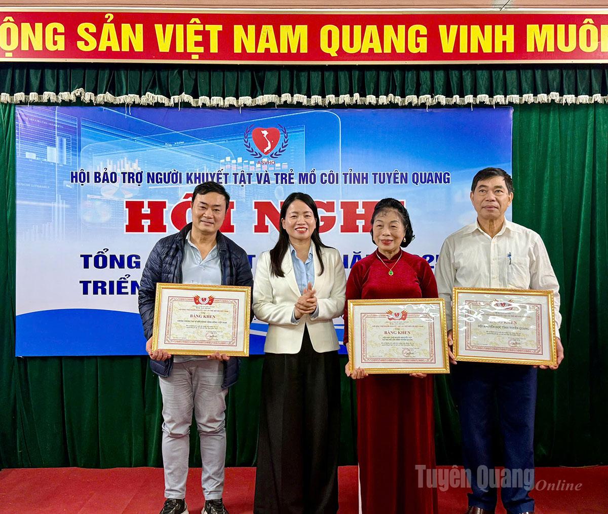 Tuyên Quang trên 3,1 tỷ đồng chăm lo người khuyết tật và trẻ mồ côi