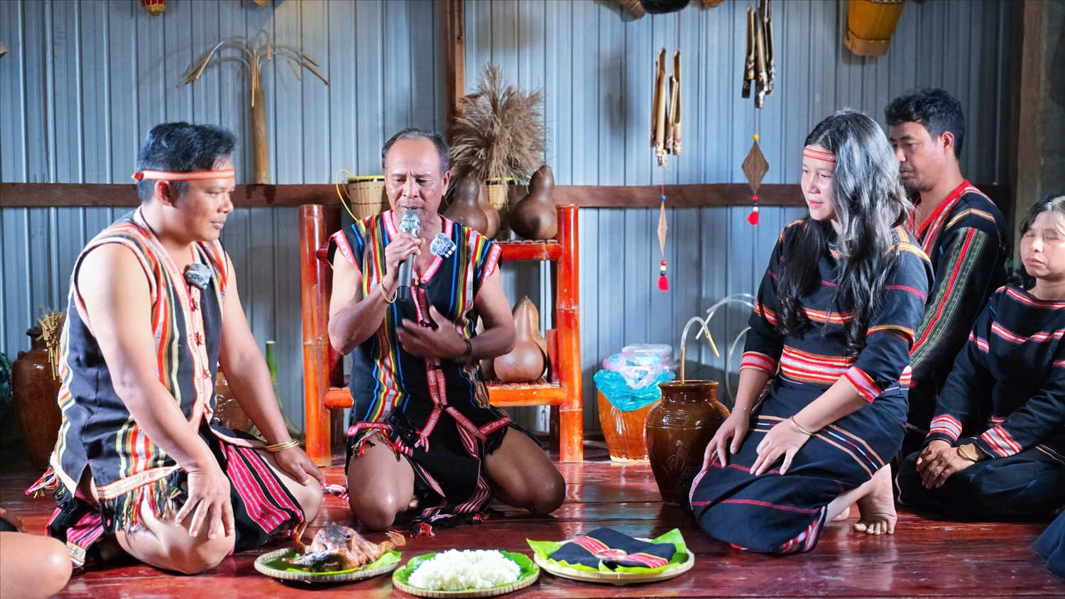 Tái hiện Lễ ăn hỏi của đồng bào Gia Rai trên cao nguyên Gia Lai