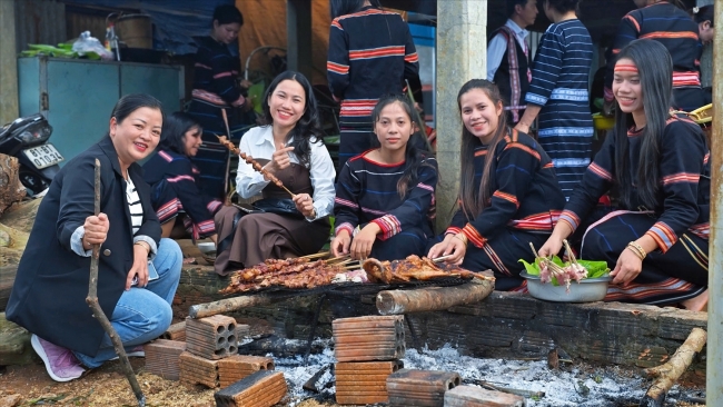 Tái hiện Lễ ăn hỏi của đồng bào Gia Rai trên cao nguyên Gia Lai