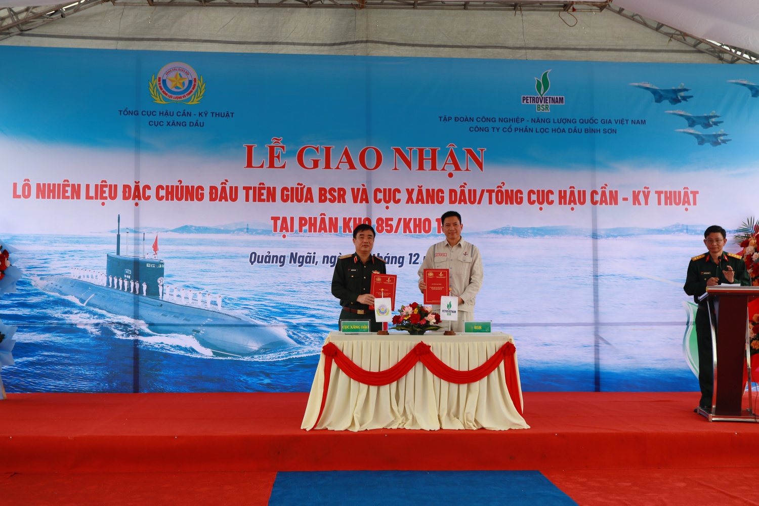 BSR bàn giao lô nhiên liệu đặc chủng đầu tiên phục vụ quốc phòng cho Cục Xăng dầu tại Phân kho 85