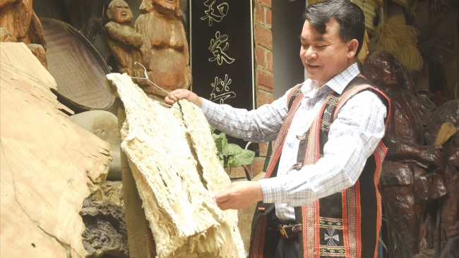 Những “báu vật” trong Gia trang Hồ Phương