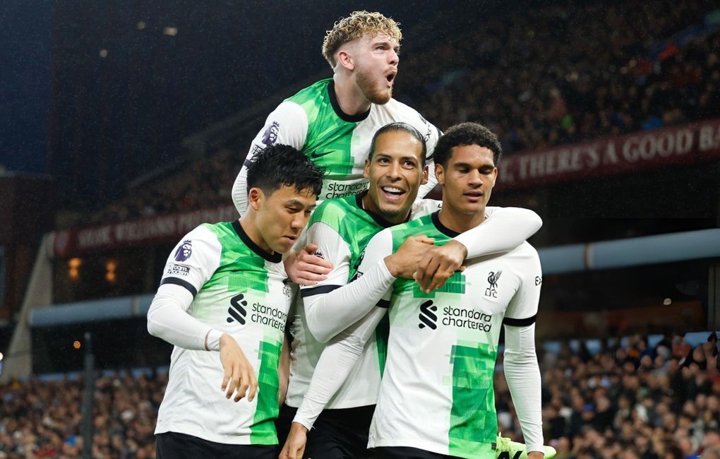 Thoát thua Liverpool, Aston Villa chạm tay vào vé dự Champions League