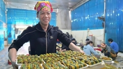 Làng nghề chế biến lươn đặc sản xứ Nghệ tất bật vào vụ Tết