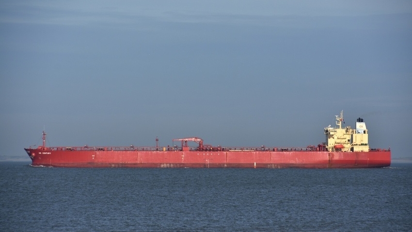 Tàu chở dầu bị Mỹ trừng phạt đã cập cảng Trung Quốc để xả dầu của Nga