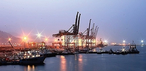 Trung tâm dầu mỏ Fujairah trở lại hoạt động bình thường