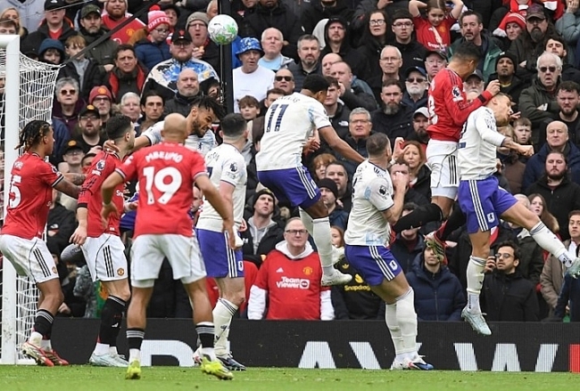 Đánh rơi chiến thắng