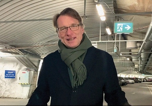 Ông Sture Portvik, phụ trách mảng điện hóa giao thông của thành phố Olslo Ông Sture Portvik, phụ trách mảng điện hóa giao thông của thành phố Olslo