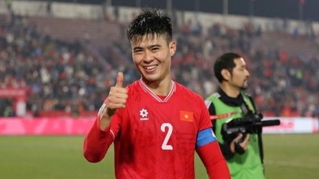 Duy Mạnh giữ băng thủ quân tuyển Việt Nam đối đầu ngôi sao Leicester City