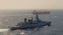 LHQ thành lập lực lượng đặc nhiệm bảo vệ dòng chảy thương mại qua eo biển Hormuz