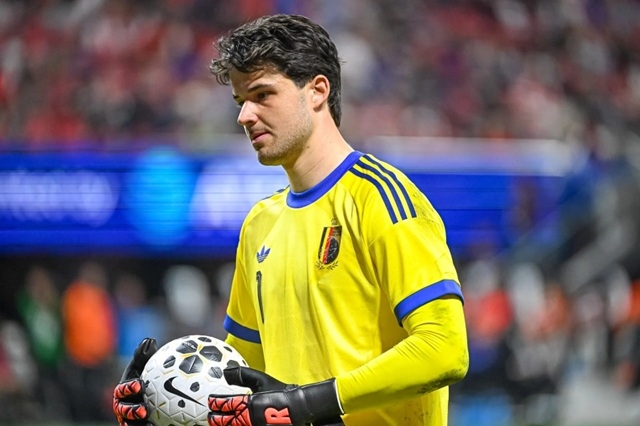 Tương lai Bỉ và MU mang tên Lammens. Tương lai Bỉ và MU mang tên Lammens.