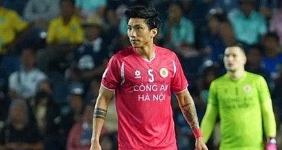 Đoàn Văn Hậu và CAHN thống trị giải thưởng tháng 3 V.League 2025/26