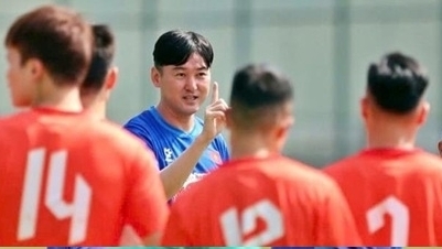 Trợ lý Lee Jung Soo chia tay đội tuyển Việt Nam: Sự thay đổi lớn trong ban huấn luyện HLV Kim Sang Sik