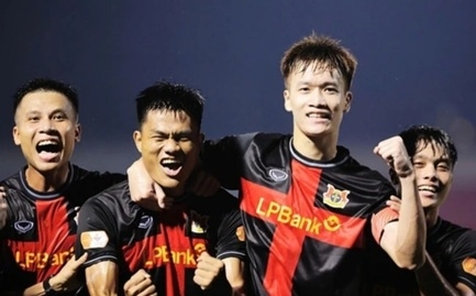 Ninh Bình quyết tâm giành 3 điểm. Ninh Bình quyết tâm giành 3 điểm.