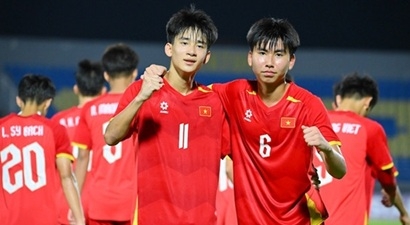 Sức mạnh tập thể và tinh thần nỗ lực không ngừng nghỉ là điểm sáng của U17 Việt Nam dưới thời HLV Cristiano Roland.