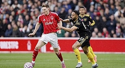 Manchester United đối mặt rào cản 125 triệu bảng cho mục tiêu Elliot Anderson