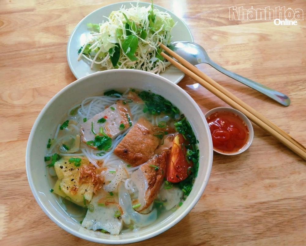 Chạm vị biển trong lòng phố thị