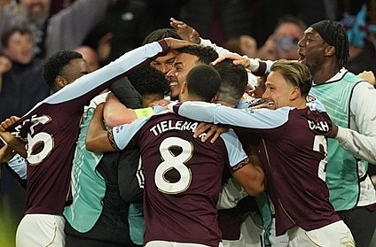 Aston Villa đại thắng Nottingham Forest 4-0 để vào chung kết Europa League