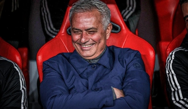 Mourinho nhiều khả năng sẽ tái hợp Real.
