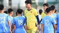 Thủ môn Việt Kiều bất ngờ bị loại khỏi U19 Việt Nam