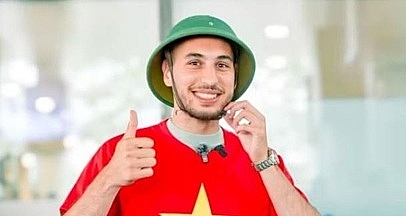 Trung vệ Việt kiều Julien Mouillon gia nhập CAHN: Làn gió mới từ nước Pháp